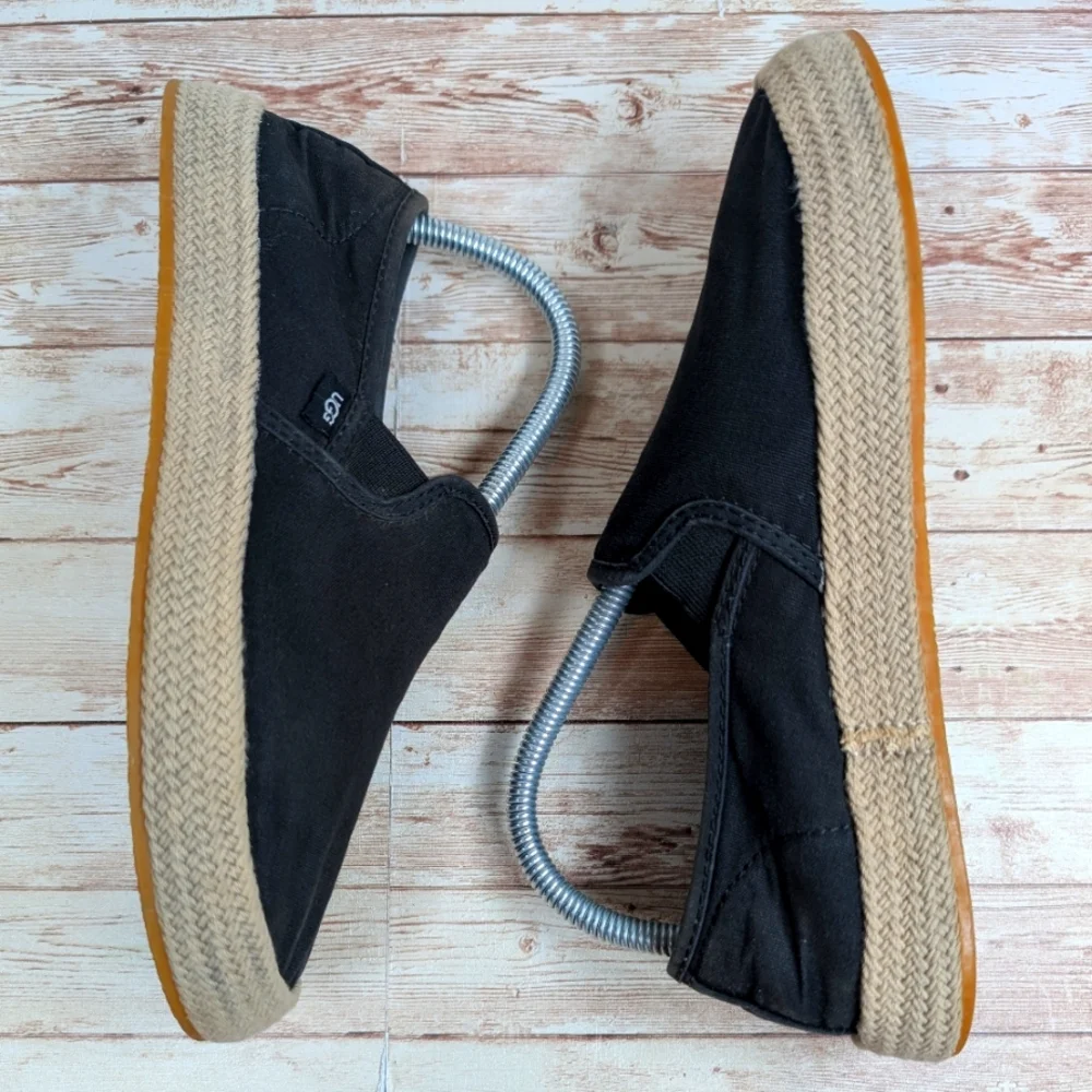 Ugg Slip on Espadrille Canvas Shoes Black Tan Women's Size 8